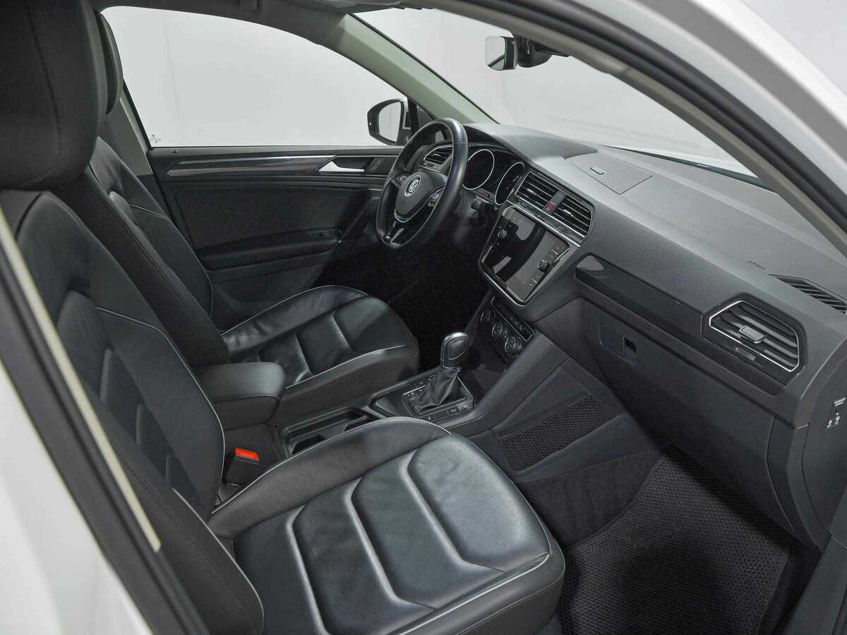 Volkswagen Tiguan 2018 года с пробегом. Фото: #15