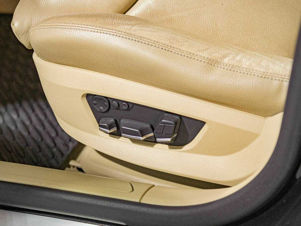 BMW 7 серии 2011 года с пробегом. Фото: #13