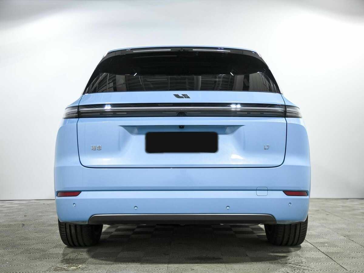 LiXiang L7 2024 года с пробегом. Фото: #4
