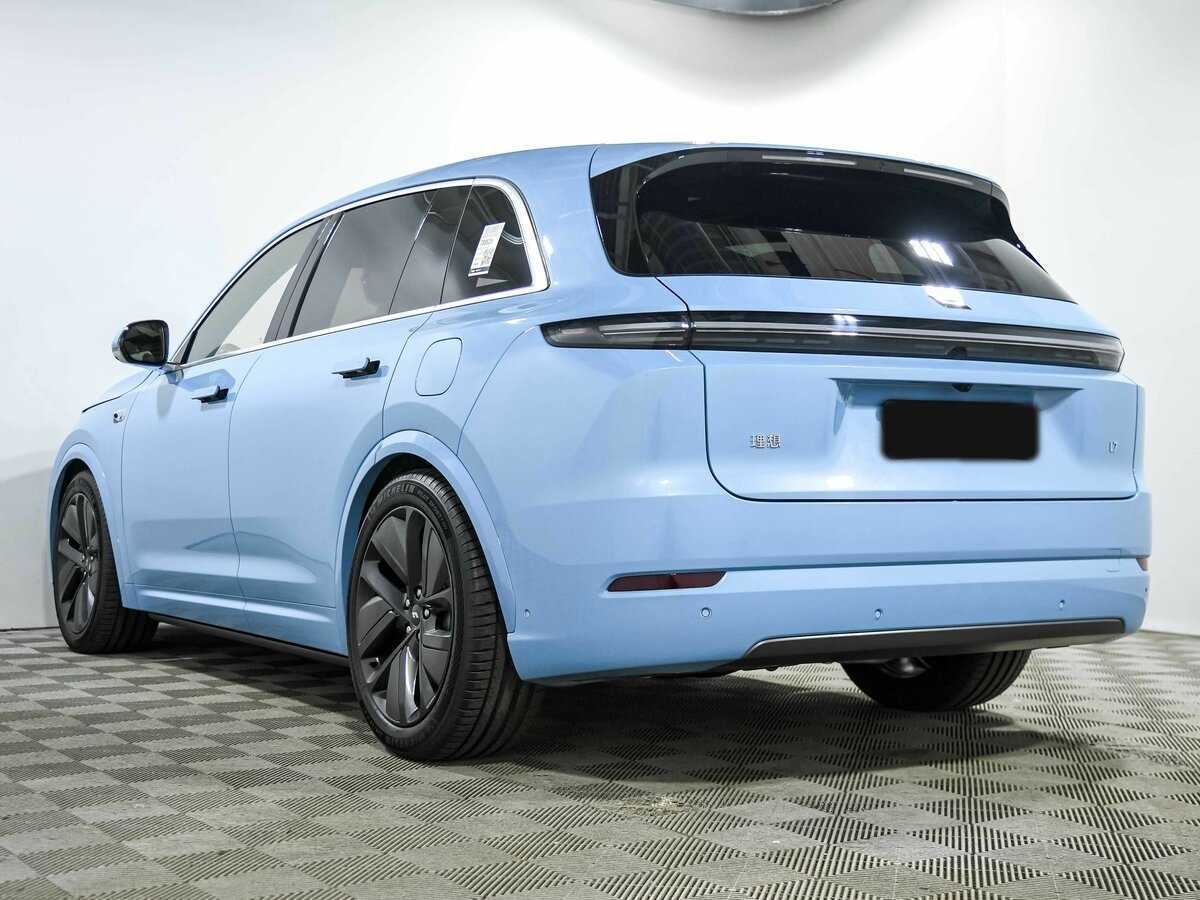 LiXiang L7 2024 года с пробегом. Фото: #5