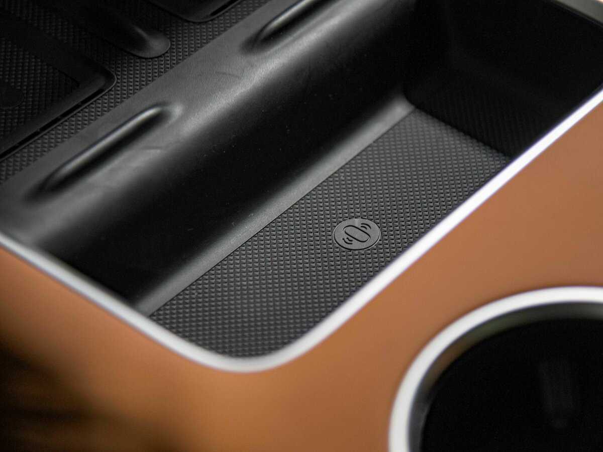 LiXiang L9 2024 года с пробегом. Фото: #12