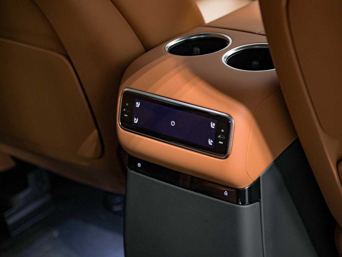 LiXiang L9 2024 года с пробегом. Фото: #20