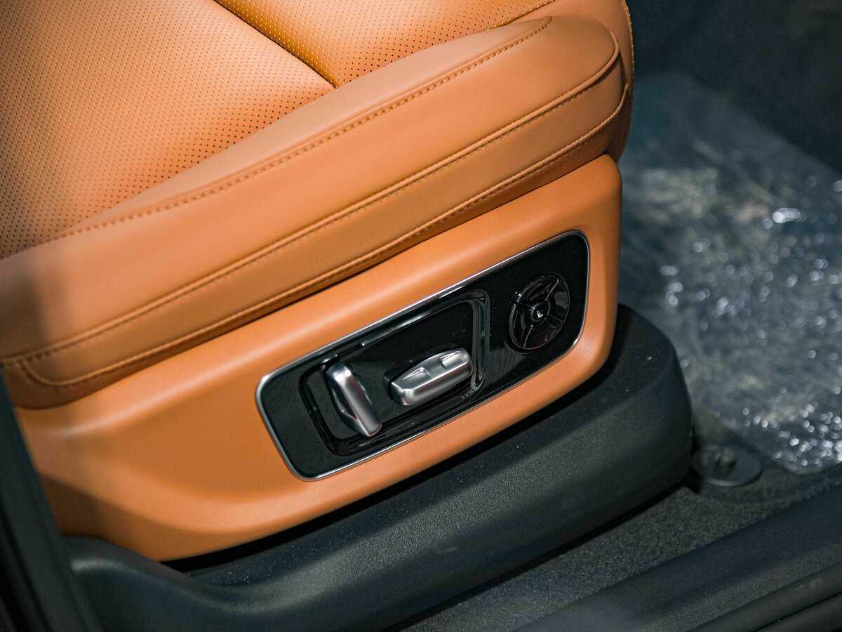 LiXiang L9 2024 года с пробегом. Фото: #23