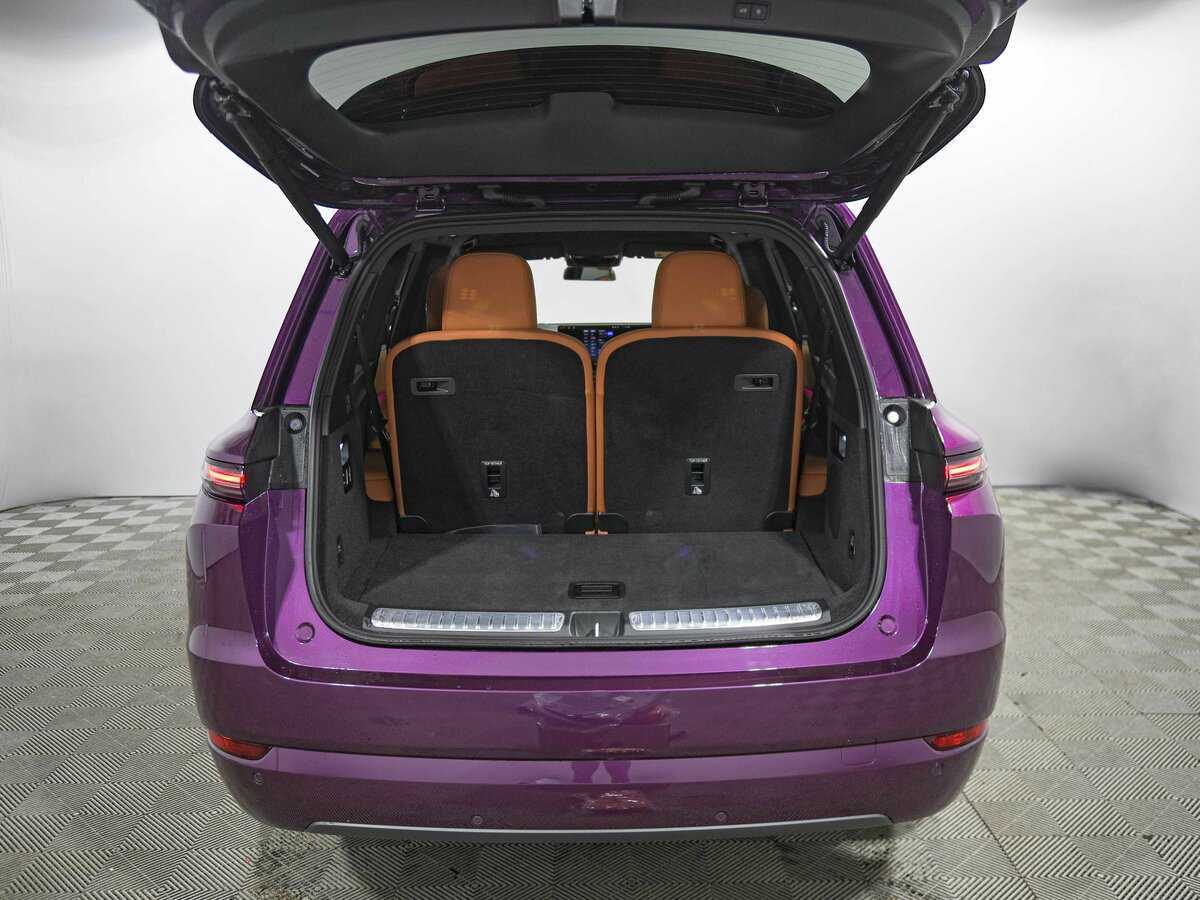 LiXiang L9 2024 года с пробегом. Фото: #24