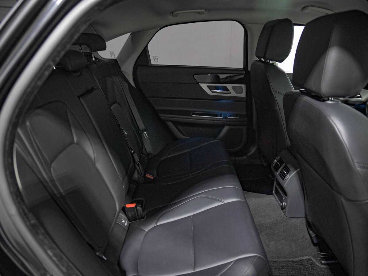 Jaguar XF 2017 года с пробегом. Фото: #17