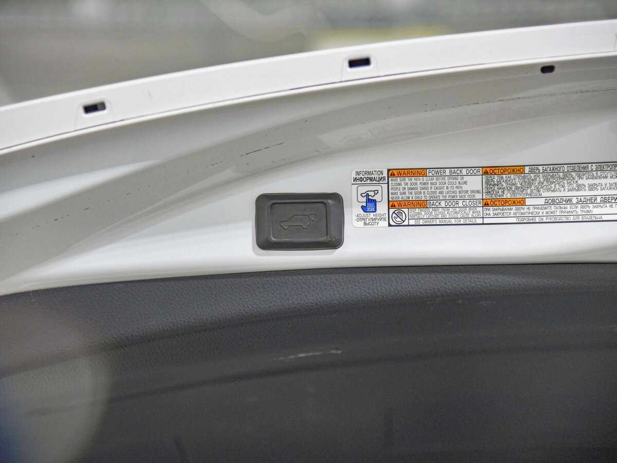 Toyota RAV4 2018 года с пробегом. Фото: #16