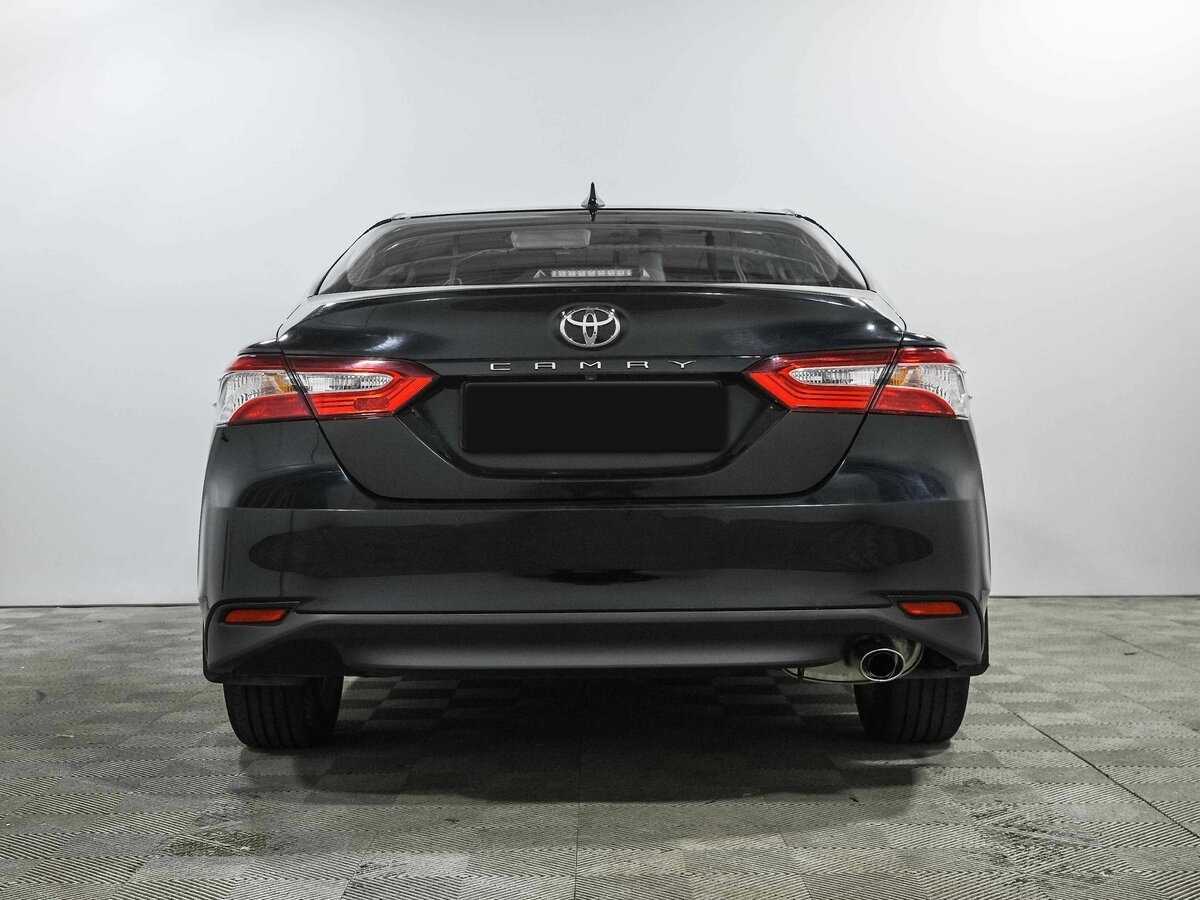 Toyota Camry 2021 года с пробегом. Фото: #4