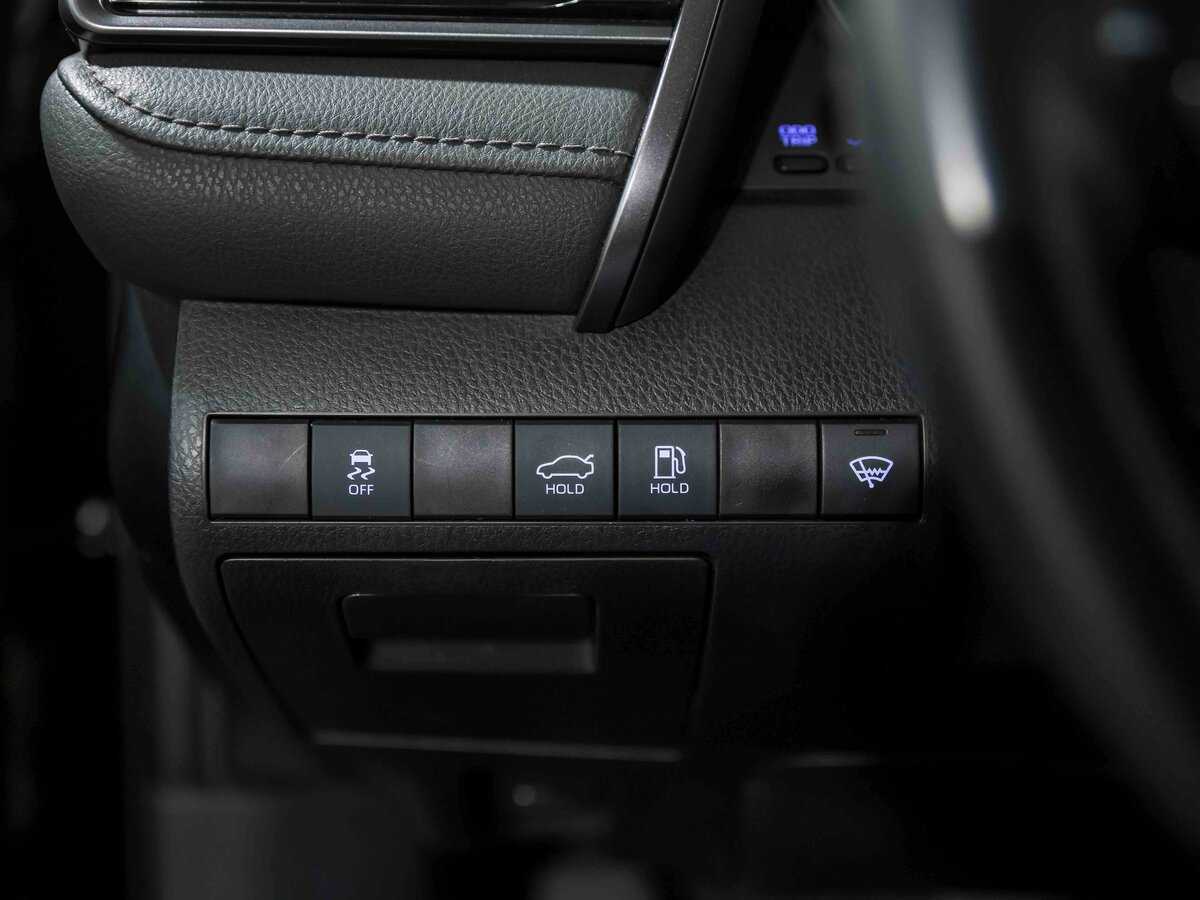 Toyota Camry 2021 года с пробегом. Фото: #14