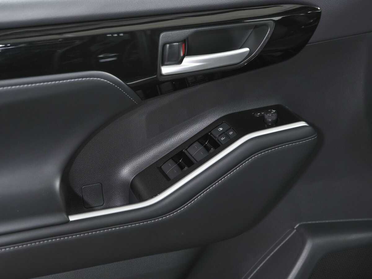 Toyota Highlander 2022 года с пробегом. Фото: #16