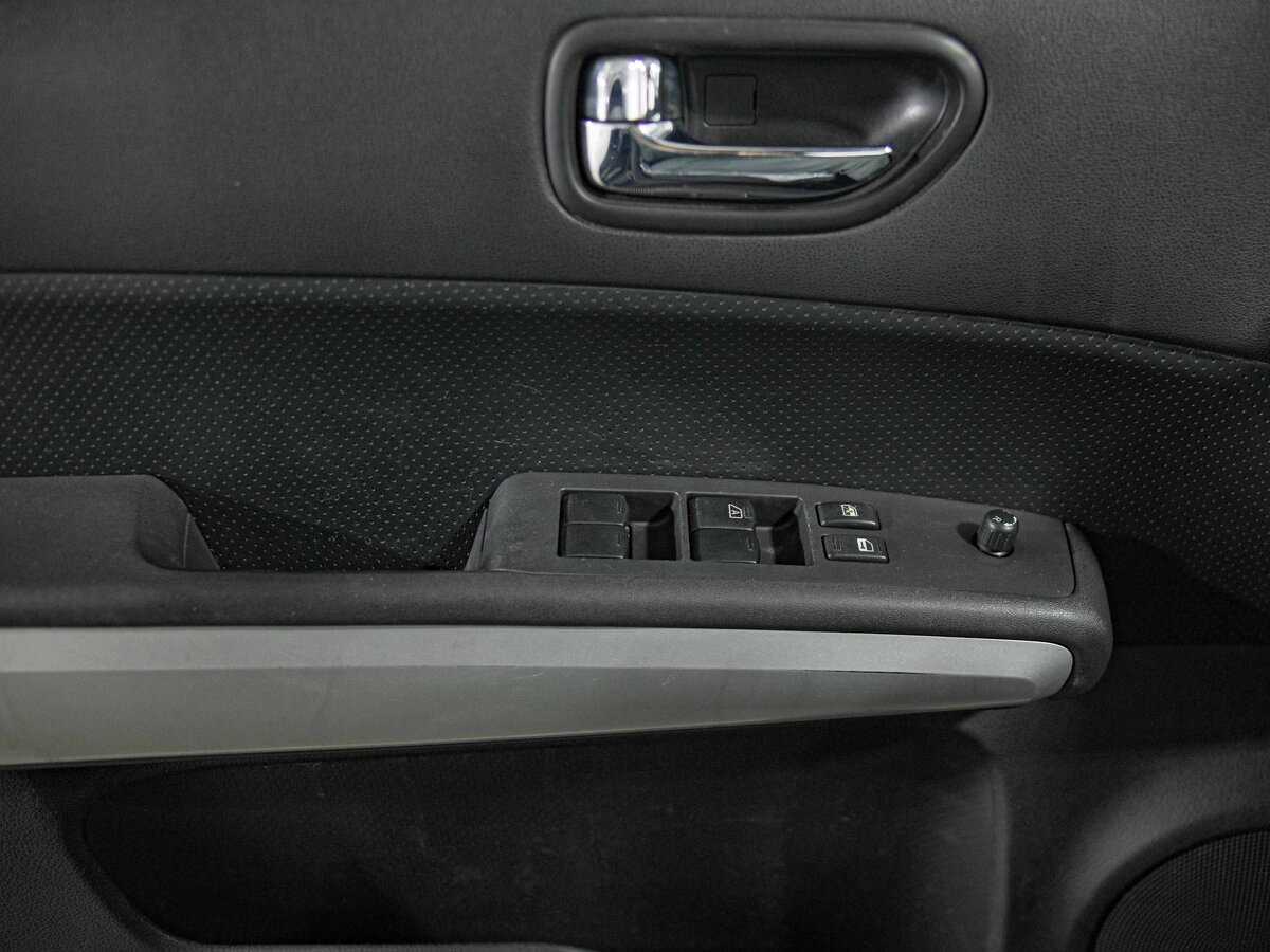 Nissan X-Trail 2011 года с пробегом. Фото: #11