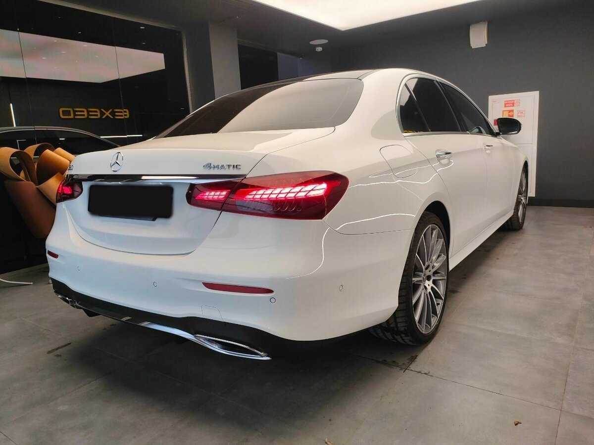 Mercedes-Benz E-Класс 2020 года с пробегом. Фото: #3