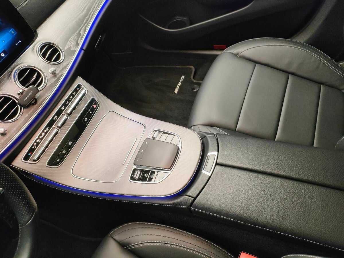 Mercedes-Benz E-Класс 2020 года с пробегом. Фото: #13