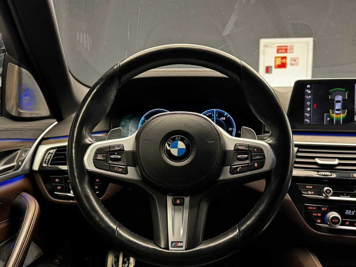 BMW 5 серии 2018 года с пробегом. Фото: #7