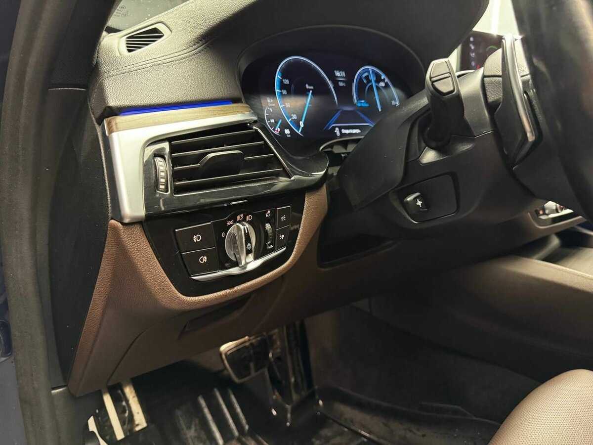 BMW 5 серии 2018 года с пробегом. Фото: #15