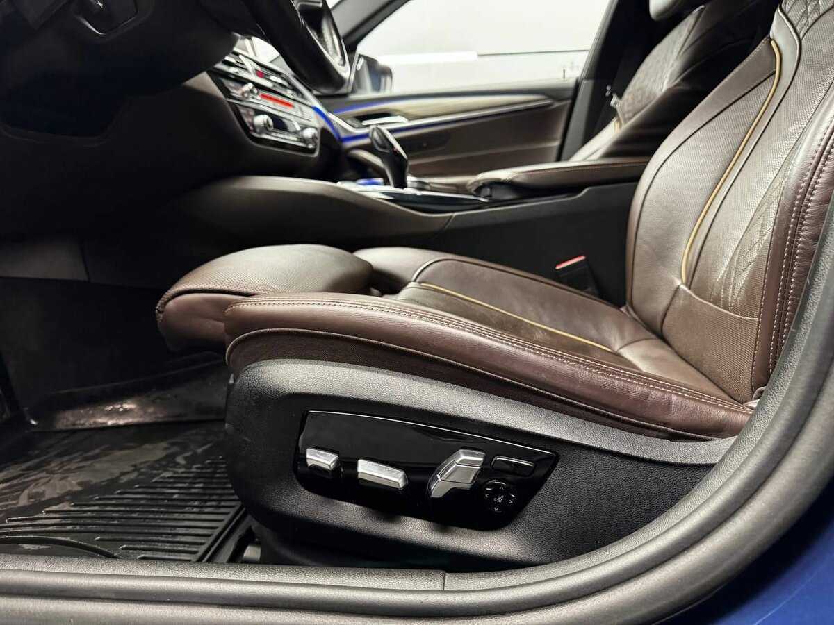 BMW 5 серии 2018 года с пробегом. Фото: #19