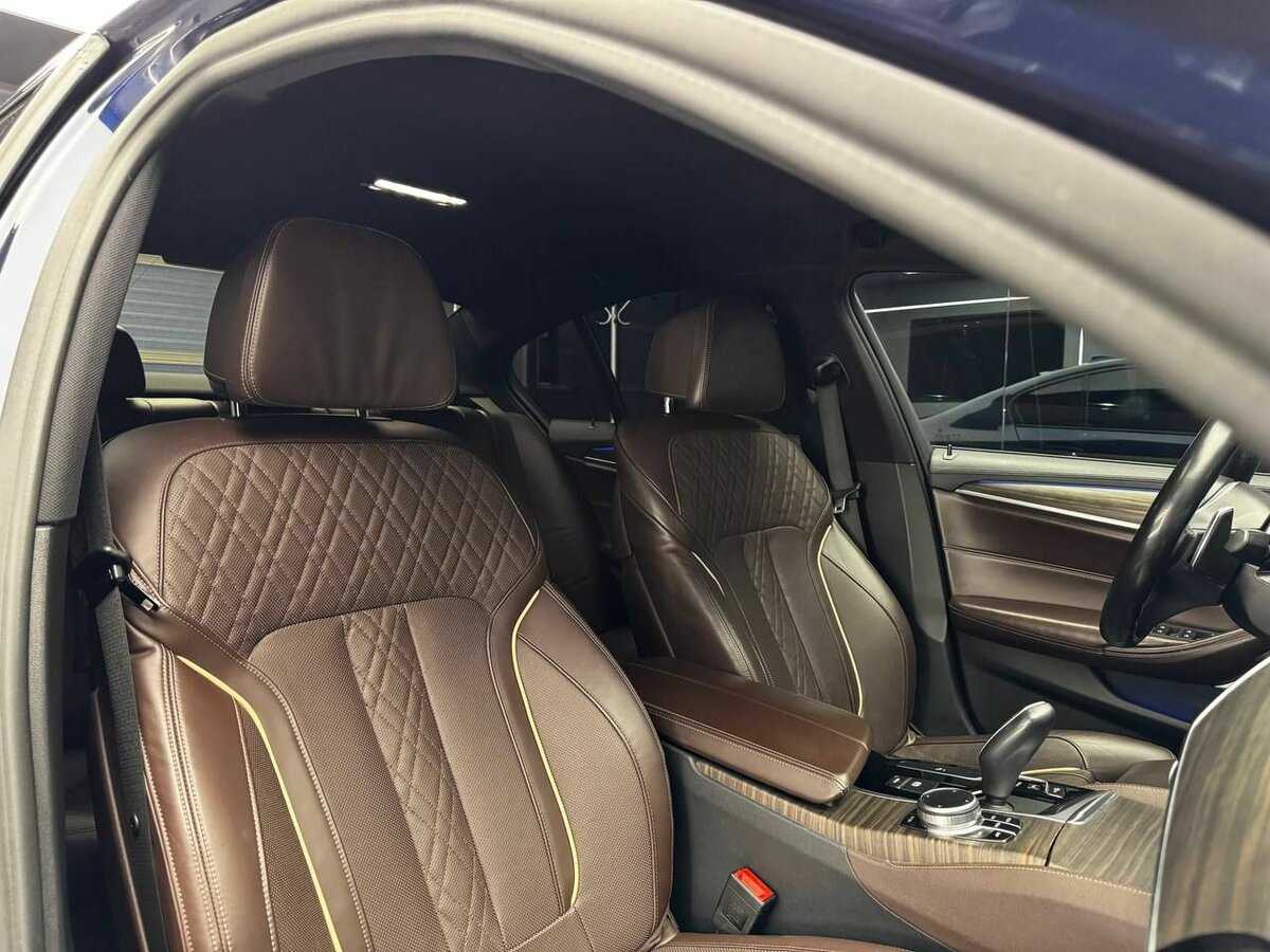 BMW 5 серии 2018 года с пробегом. Фото: #27