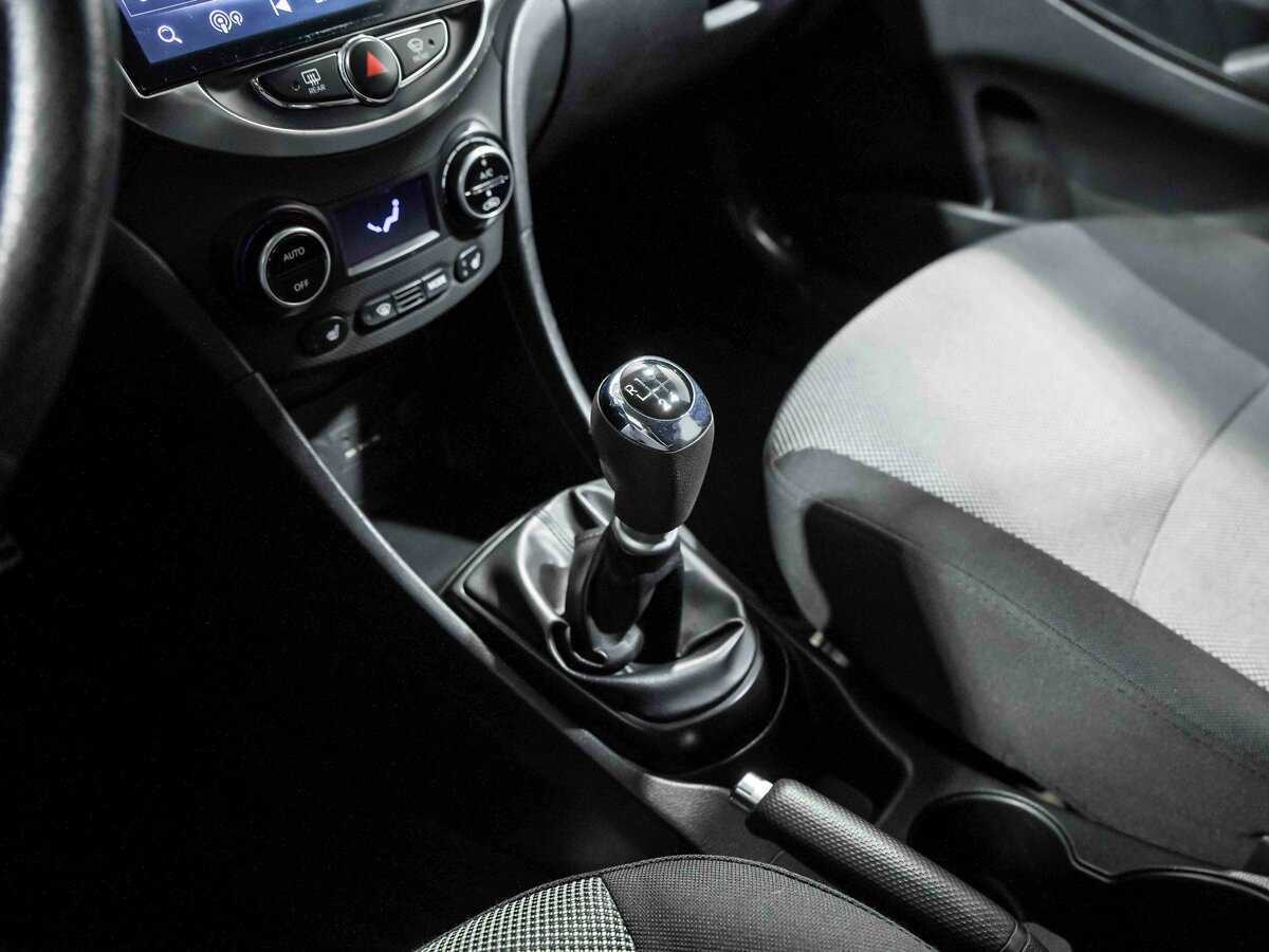 Hyundai Solaris 2011 года с пробегом. Фото: #9