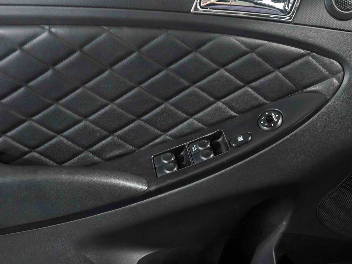 Hyundai Solaris 2011 года с пробегом. Фото: #10