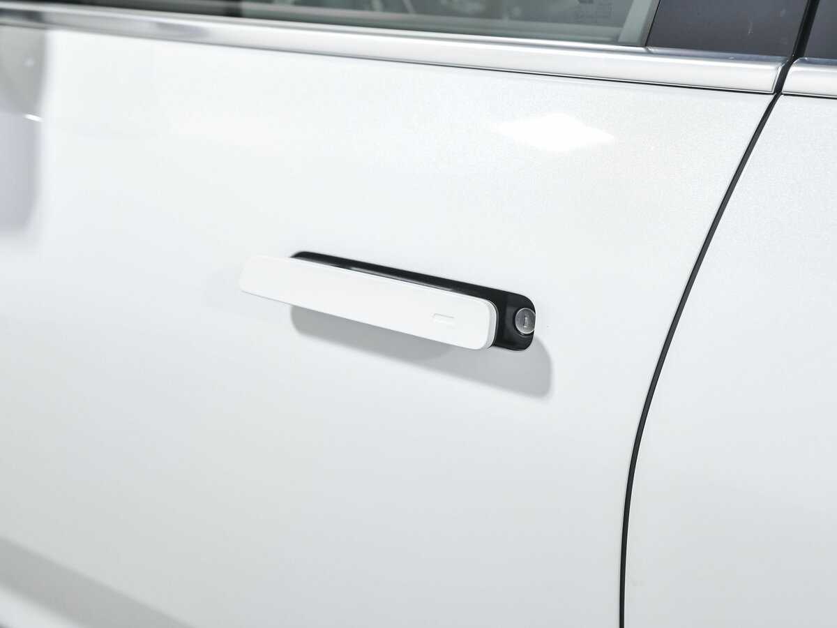 LiXiang L7 2024 года с пробегом. Фото: #24