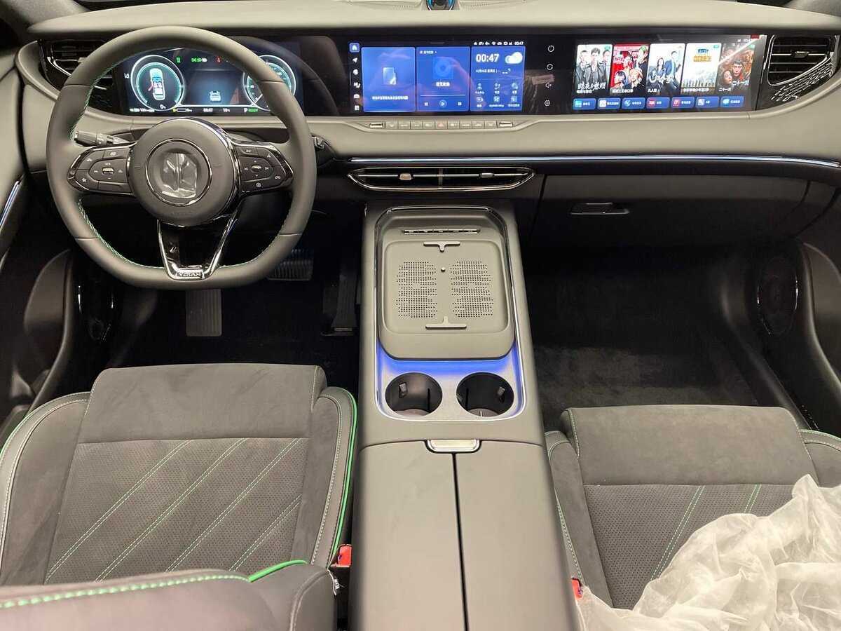 Voyah Free 2024 года с пробегом. Фото: #6