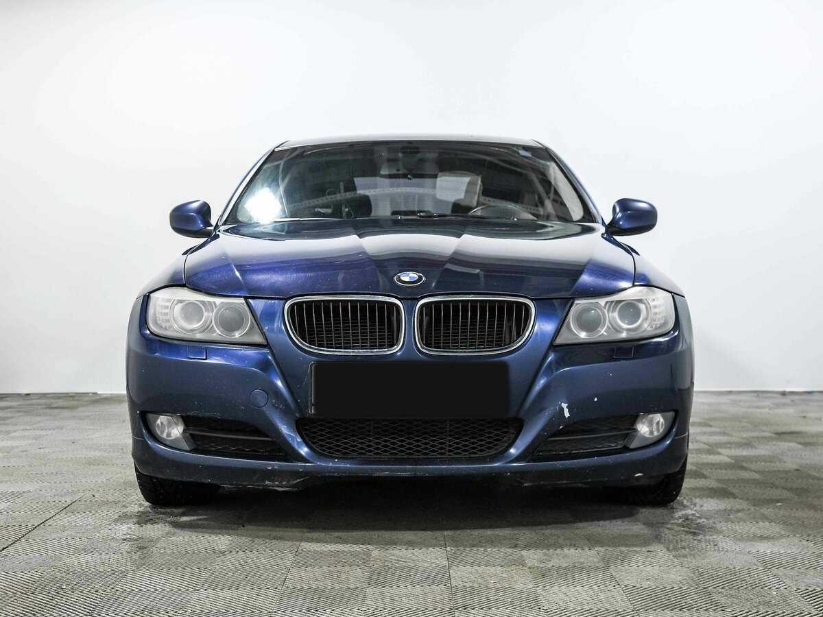 BMW 3 серии 2011 года с пробегом. Фото: #1