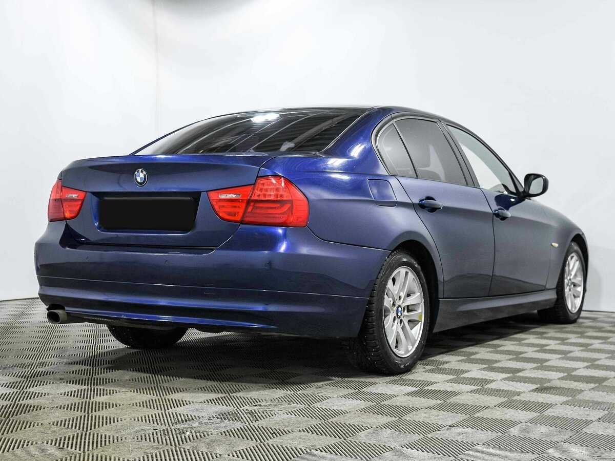 BMW 3 серии 2011 года с пробегом. Фото: #2