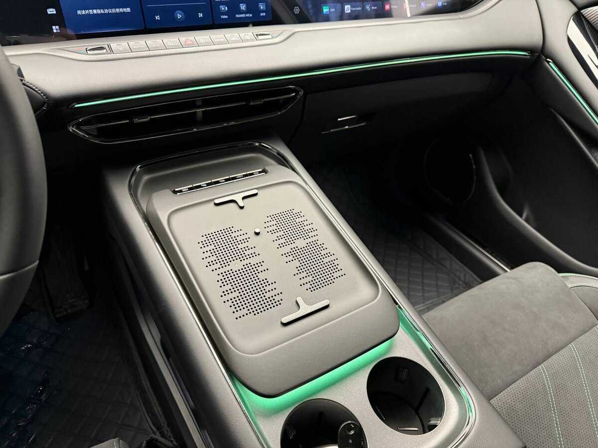 Voyah Free 2024 года с пробегом. Фото: #11