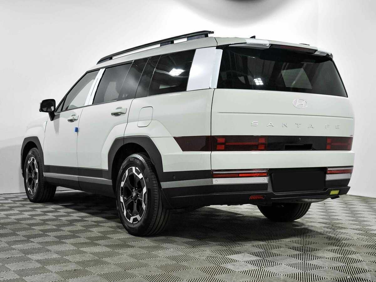 Hyundai Santa Fe 2024 года с пробегом. Фото: #5