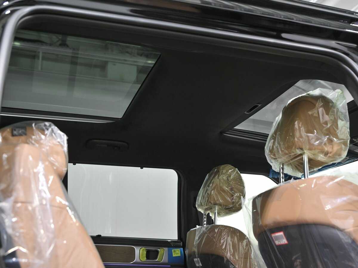 Hyundai Santa Fe 2024 года с пробегом. Фото: #29