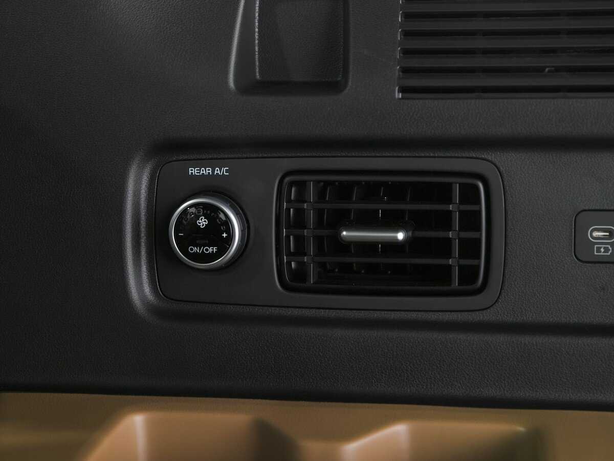 Hyundai Santa Fe 2024 года с пробегом. Фото: #31