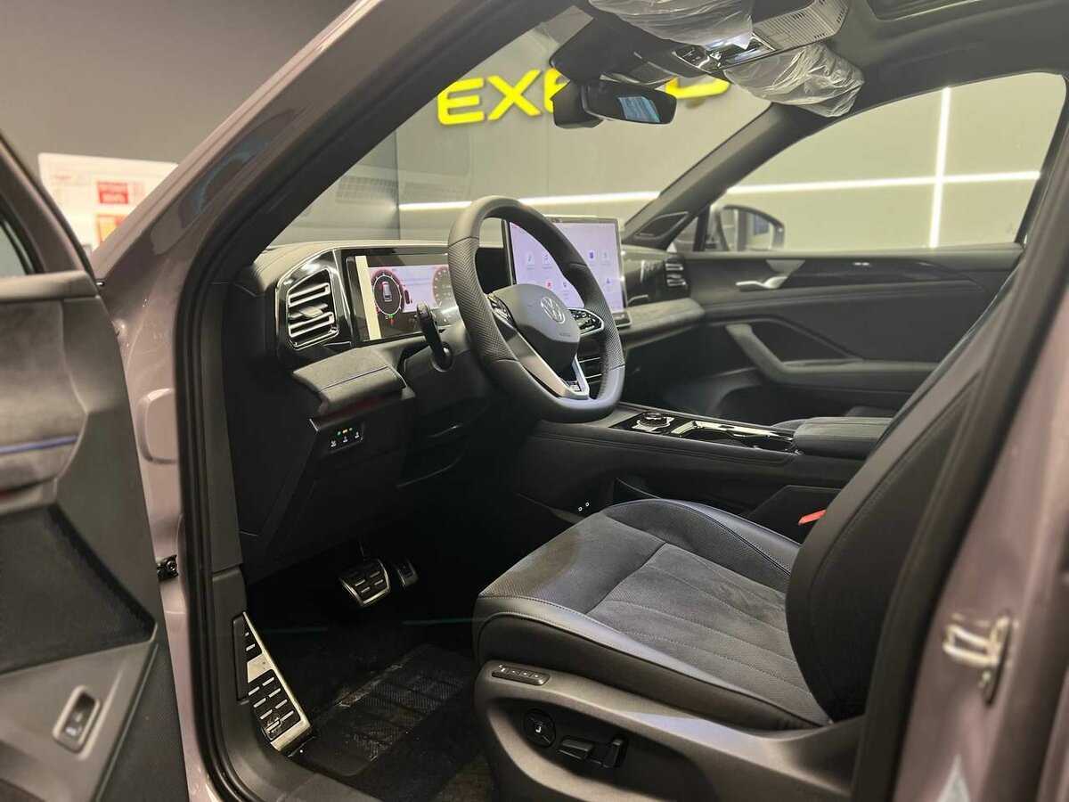 Volkswagen Tiguan 2024 года с пробегом. Фото: #9