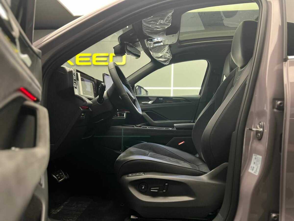 Volkswagen Tiguan 2024 года с пробегом. Фото: #10