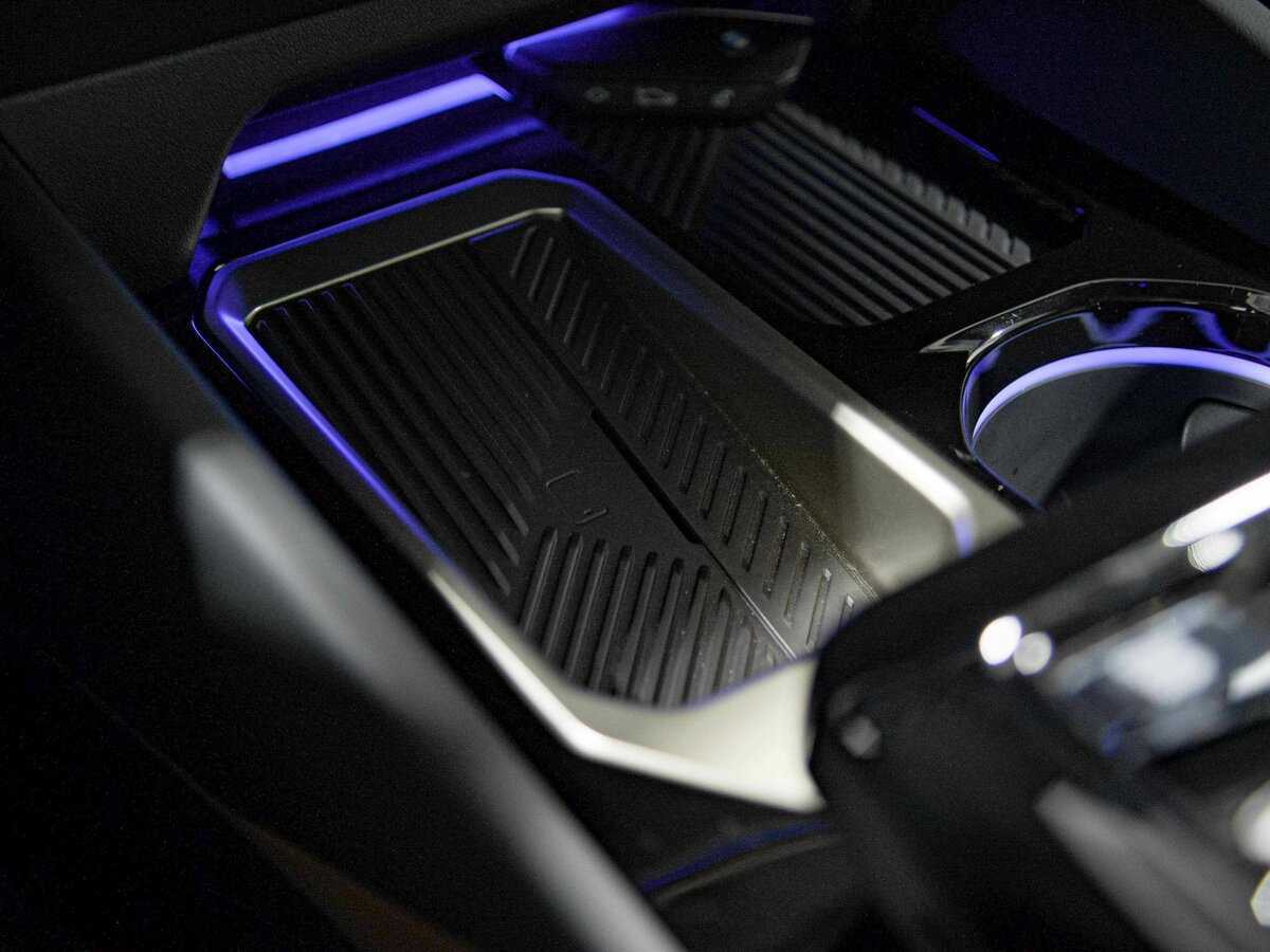 BMW 5 серии 2024 года с пробегом. Фото: #13