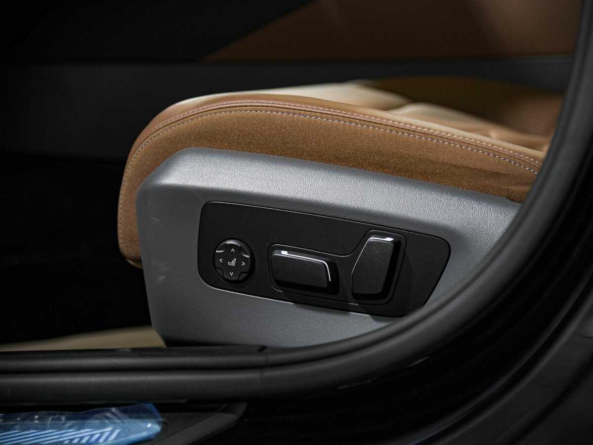 BMW 5 серии 2024 года с пробегом. Фото: #18