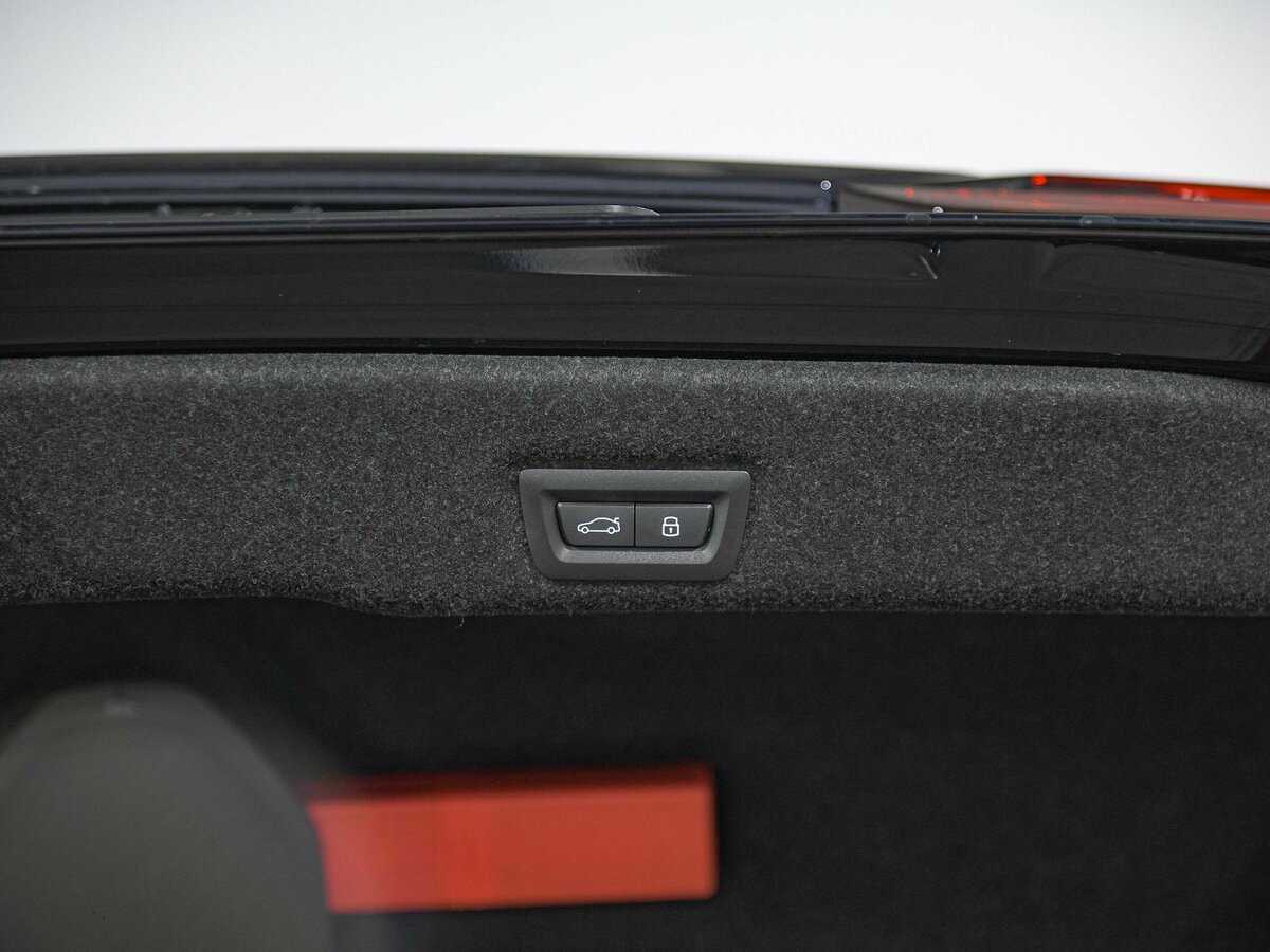 BMW 5 серии 2024 года с пробегом. Фото: #29