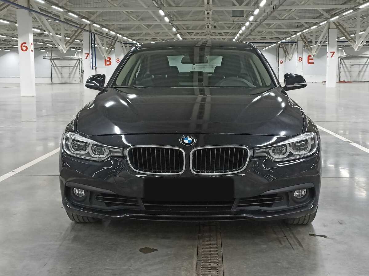 BMW 3 серии 2016 года с пробегом. Фото: #1
