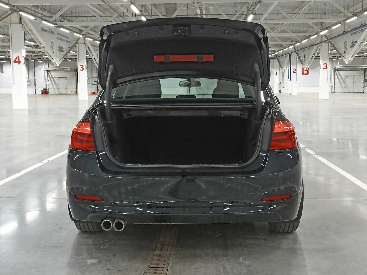 BMW 3 серии 2016 года с пробегом. Фото: #9