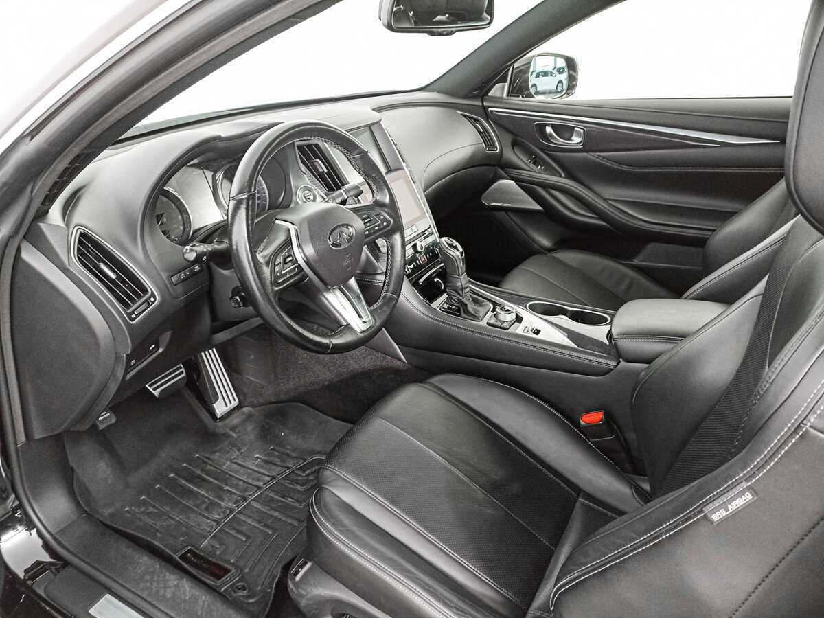 Infiniti Q60 2017 года с пробегом. Фото: #15