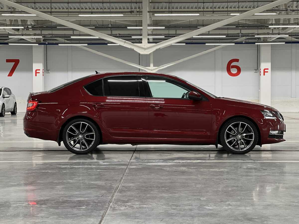 Skoda Octavia 2017 года с пробегом. Фото: #3