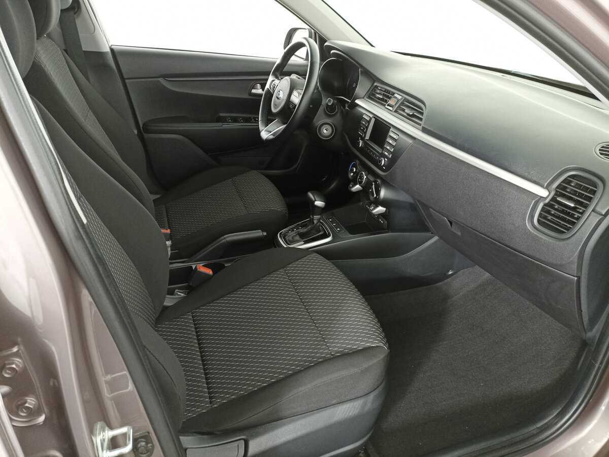 Б/У Киа Рио 2019 года. Фото: #10