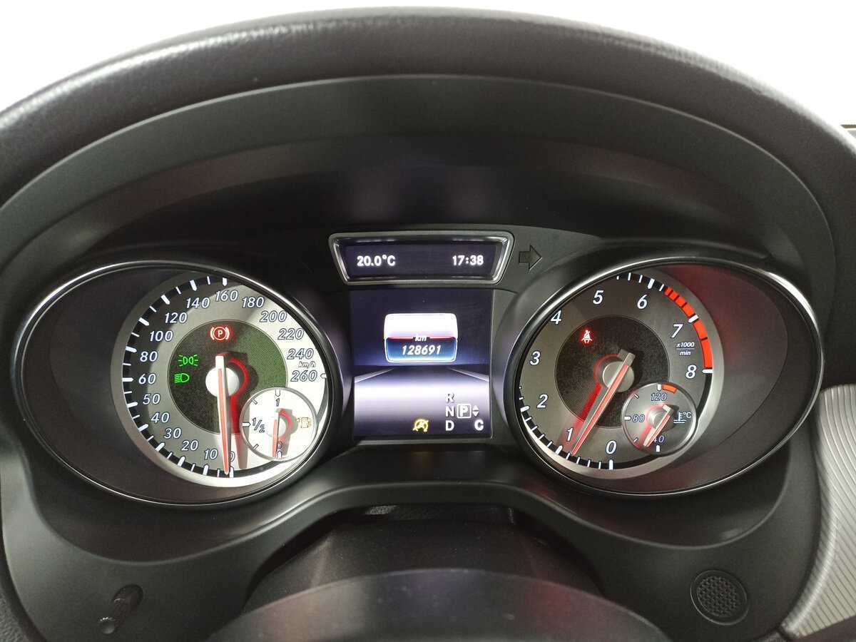 Mercedes-Benz GLA 2015 года с пробегом. Фото: #12