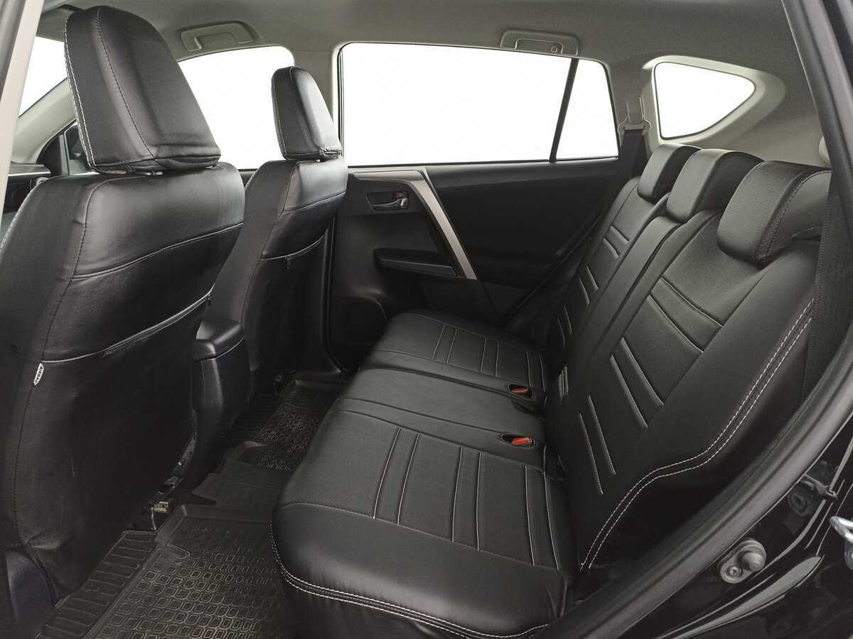 Toyota RAV4 2019 года с пробегом. Фото: #11