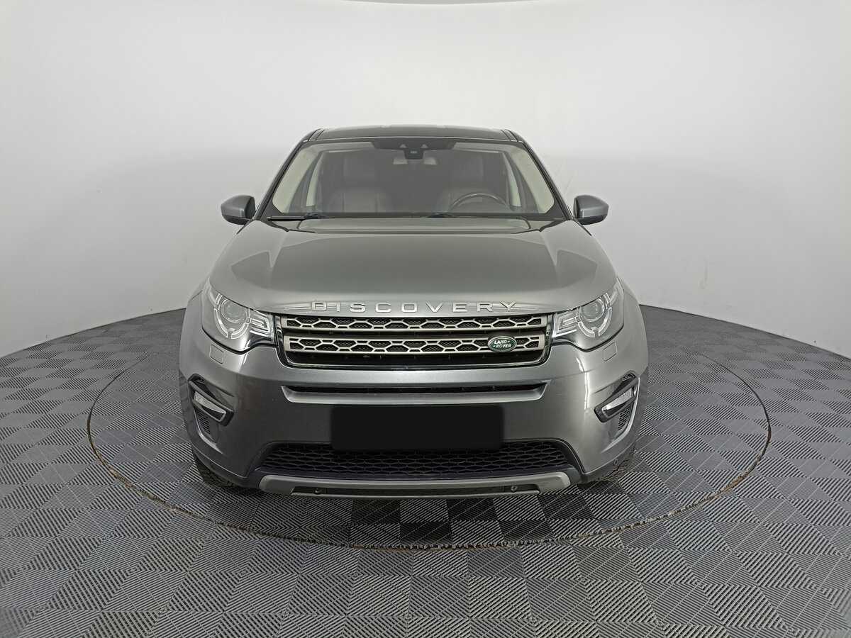 Land Rover Discovery Sport 2019 года с пробегом. Фото: #1