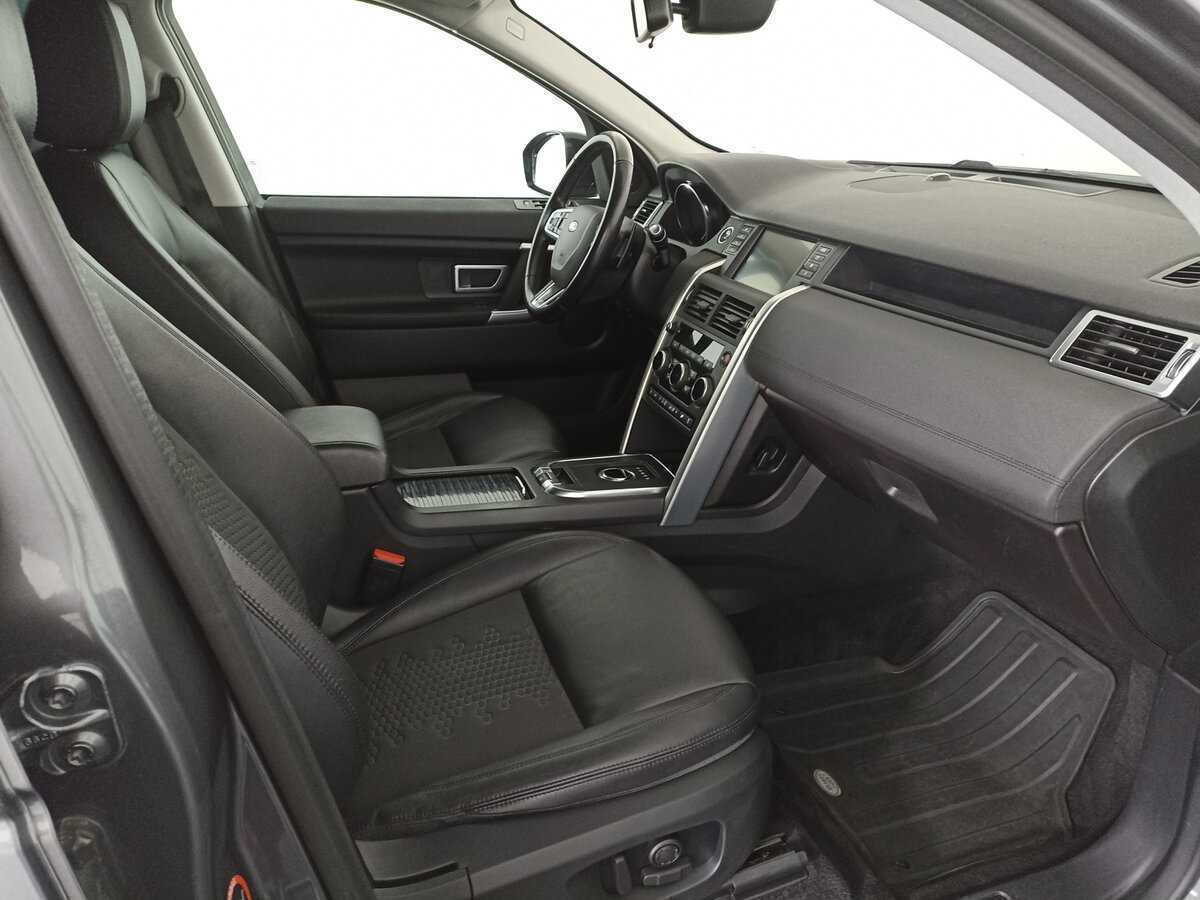 Land Rover Discovery Sport 2019 года с пробегом. Фото: #10