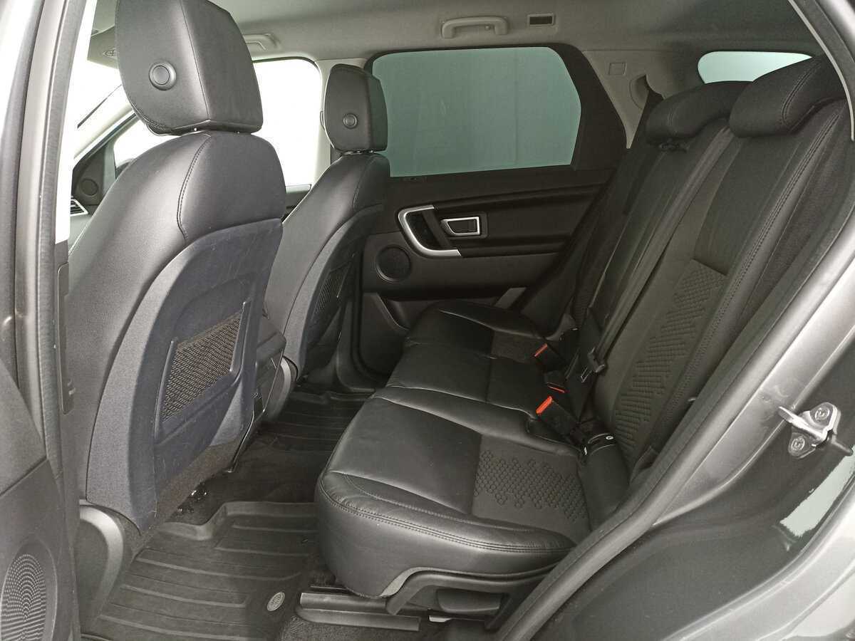 Land Rover Discovery Sport 2019 года с пробегом. Фото: #11