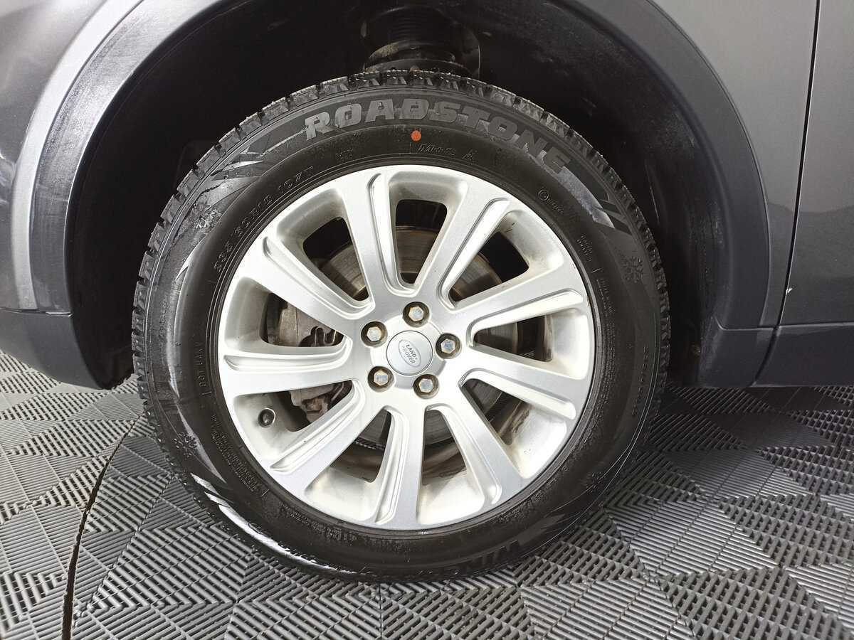 Land Rover Discovery Sport 2019 года с пробегом. Фото: #17