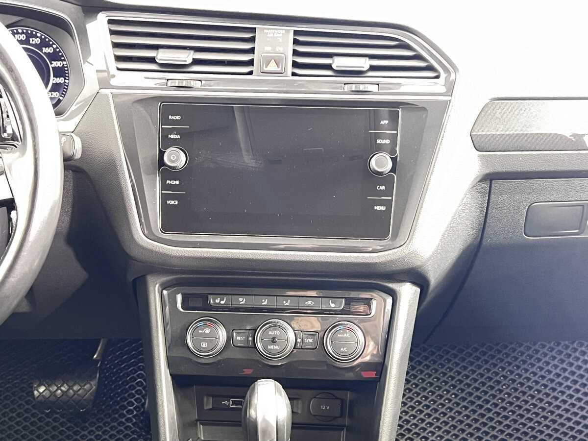 Volkswagen Tiguan 2018 года с пробегом. Фото: #11