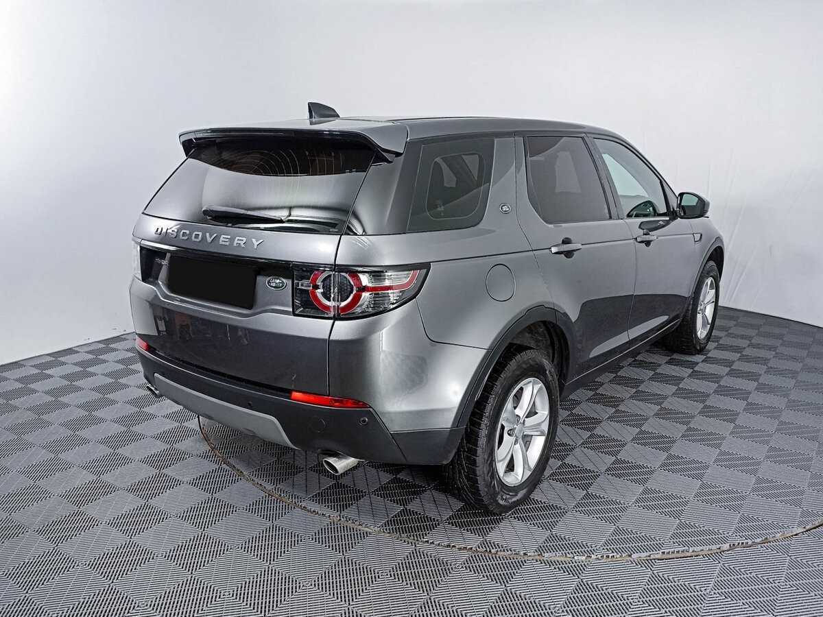 Land Rover Discovery Sport 2018 года с пробегом. Фото: #3