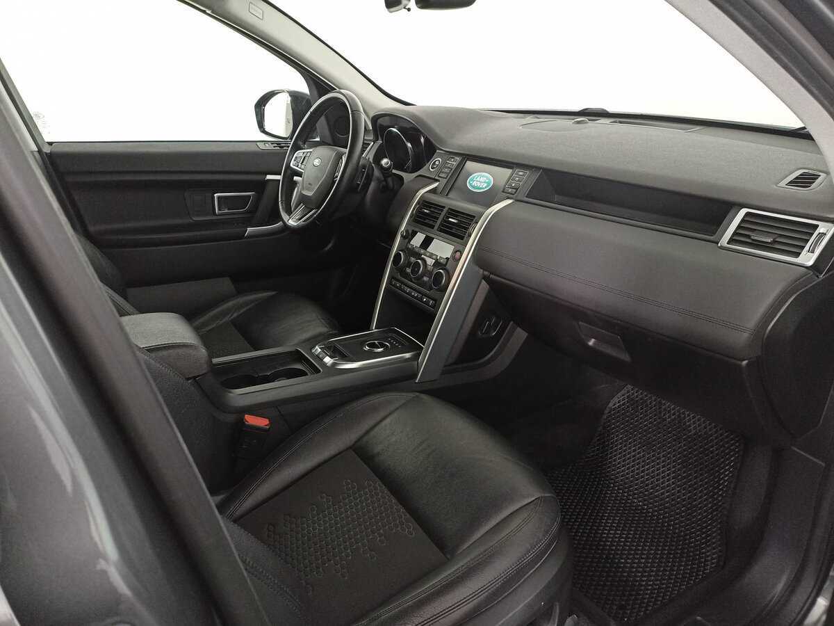Land Rover Discovery Sport 2018 года с пробегом. Фото: #8