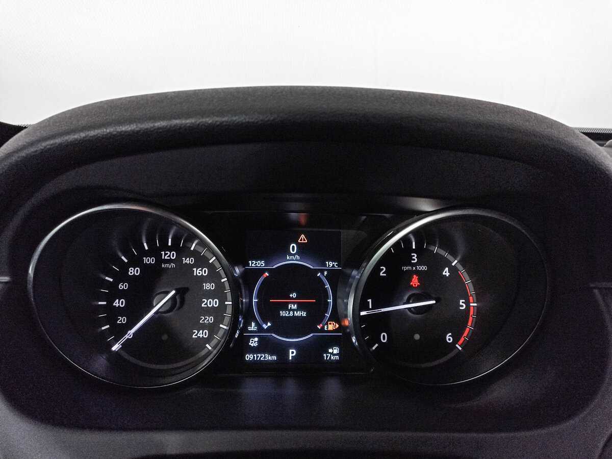 Land Rover Discovery Sport 2018 года с пробегом. Фото: #10